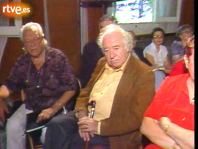 Rafael Alberti y Gabriel Celaya en la presentaci&oacute;n del libro "La Residencia de Estudiantes 1910-1936"