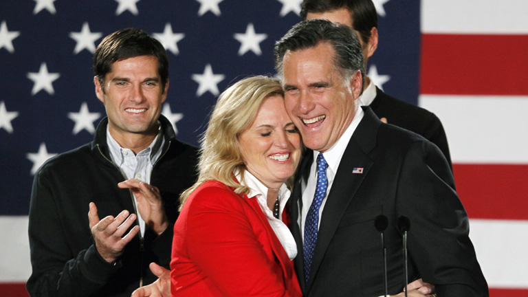 Victoria por la m&iacute;nima de Mitt Romney en las primarias republicanas de Iowa