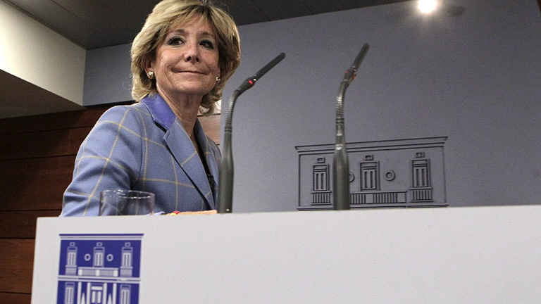 Aguirre propone a Rajoy un pacto con el PSOE para reducir el estado auton&oacute;mico