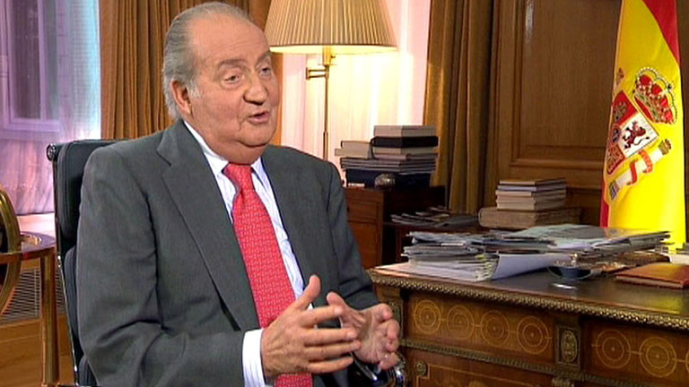 El rey habla de sí mismo, de su legado, recuerda a su padre y ensalza al príncipe