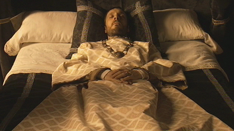 Isabel - &iexcl;El rey ha muerto!