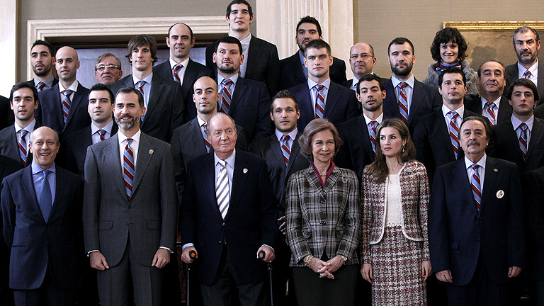 El Rey pone a los 'hispanos' como ejemplo