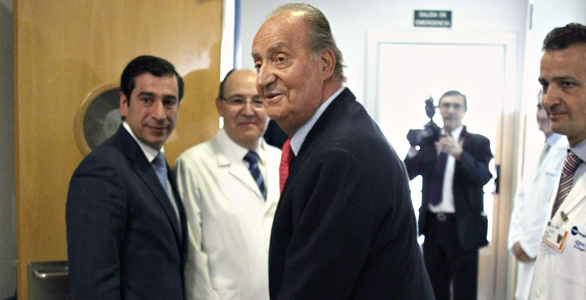 OPERACI&Oacute;N CADERA REY Y DISCULPAS