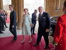 Los reyes de Grecia, Constantine y Anne-Marie, y el resto de monarcas se han sentado en las mesas seg&uacute;n la duraci&oacute;n de su reinado.