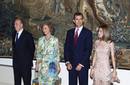 Los reyes y los pr&iacute;ncipes de Asturias