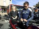 Albert Rivera ha encabezado una comitiva de moteros que ha recorrido las principales v&iacute;as de Barcelona hasta el paseo de la Barceloneta.