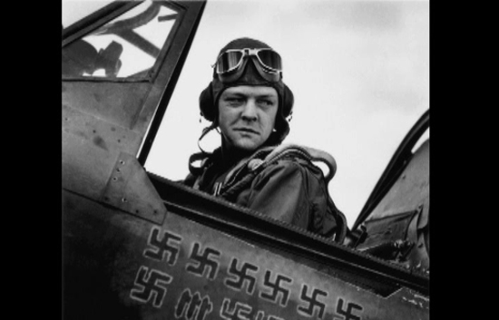 Robert Capa quer�a ser periodista y escribir novelas pero siempre se le recordar� como el mejor fot�grafo de Guerra