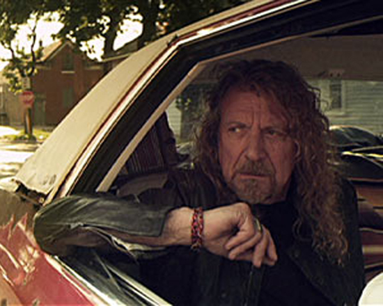 Robert Plant versiona a Los Lobos en 'Angel Dance'