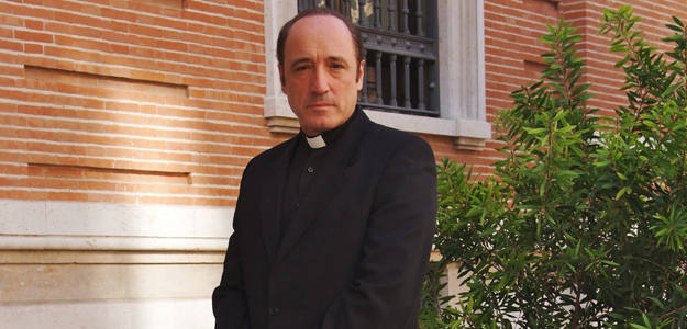 Roberto &Aacute;lvarez es Jos&eacute; Mar&iacute;a Patino