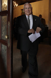 El presidente de Honduras, Roberto Micheletti, en el palacio presidencial de Tegucigalpa. El presidente de Honduras, Roberto Micheletti, en el palacio presidencial de Tegucigalpa.