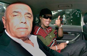 Ver v&iacute;deo  'Ronaldinho empieza una nueva etapa'