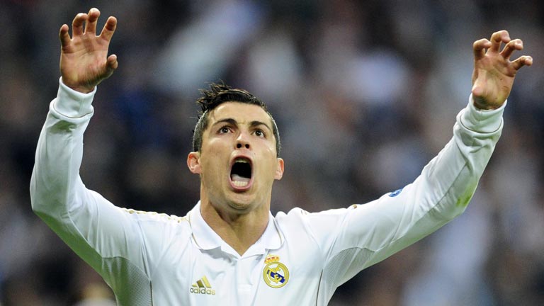 Ronaldo adelanta al Real Madrid de penalti (1-0)