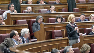 Ver v&iacute;deo  'Rosa D&iacute;ez reclama al Gobierno una "refundaci&oacute;n" del Estado'