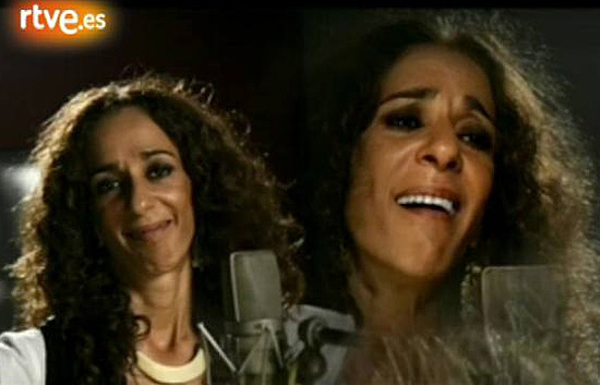 Cu&eacute;ntame - Rosario cantando "Cu&eacute;ntame"