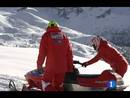 Ir al Video&nbsp;Rossi y Hayden, actores en la nieve