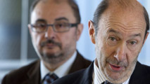 Ir al Video&nbsp;Rubalcaba anuncia cambios internos en el PSOE para evitar que se repitan casos como el de Ponferrada