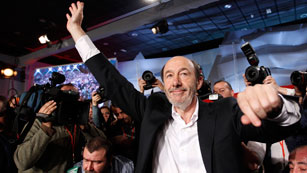Ver v&iacute;deo  'Rubalcaba, nuevo Secretario General del PSOE'