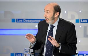 Ver v&iacute;deo  'Rubalcaba pide la colaboraci&oacute;n "rotunda" de Venezuela'