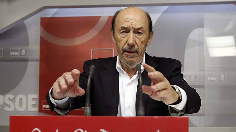 Rubalcaba propone una reforma fiscal para que paguen m&aacute;s "los que m&aacute;s tienen"