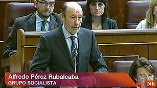 Ver v&iacute;deo  'Rubalcaba a Rajoy: "Deje que comparezcan gestores y supervisores para saber qu&eacute; pas&oacute; en Bankia"'