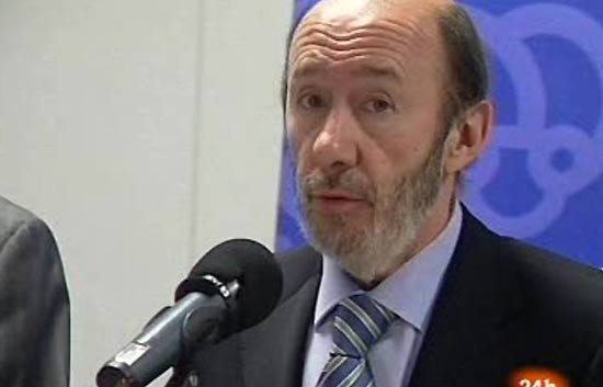 Rubalcaba: "Probablemente pod&iacute;an haberse hecho las cosas mejor"