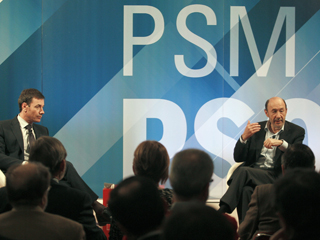 Rubalcaba reta al PP a rehabilitar a Camps
