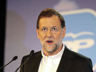 Rubalcaba se re�ne con Gordon Brown y Rajoy con empresarios vascos