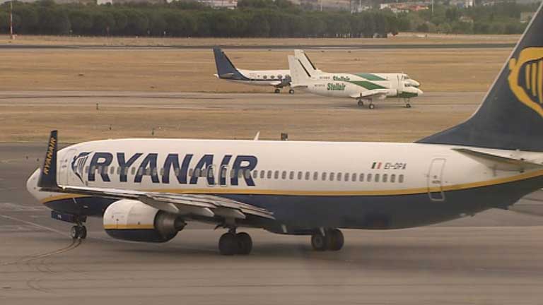 Ryanair acusa a Fomento de falsear datos para acusar a la compa&ntilde;&iacute;a de violar las leyes espa&ntilde;olas