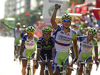 Ver v&iacute;deo  'Sagan vence en el sprint de C&oacute;rdoba'
