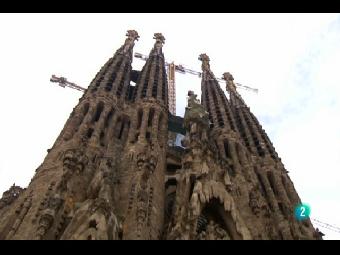 D&iacute;a del Se&ntilde;or - Consagraci&oacute;n de la Sagrada Familia de Barcelona - Primera hora