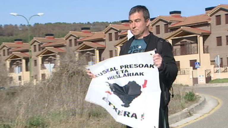Salen de la c&aacute;rcel tres etarras amparados por la decisi&oacute;n del Constitucional