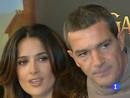 Ir al Video&nbsp;Salma Hayek y Antonio Banderas presentan "El gato con botas"
