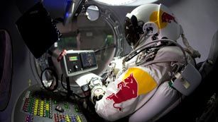 Un salto en paraca�das para valientes desde la estratosfera