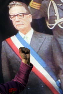 Cartel con la imagen de Salvador Allende Cartel con la imagen de Salvador Allende