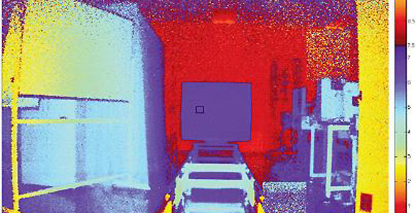 Esta simulaci&oacute;n muestra la imagen capturada por el sensor fotogr&aacute;fico, coloreada seg&uacute;n la profundidad o distancia exacta hasta cada p&iacute;xel que se ve en ella