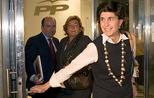 San Gil fuerza la convocatoria adelantada del congreso regional del PP