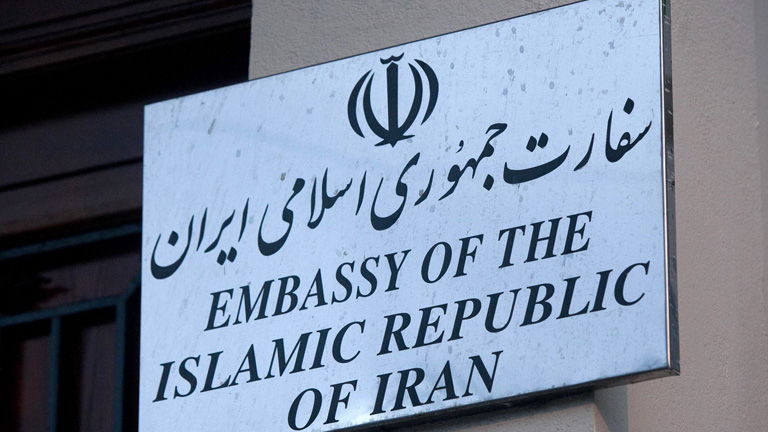 La UE ampl&iacute;a las sanciones contra Ir&aacute;n pero no alcanza un acuerdo sobre el petr&oacute;leo