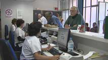 Ir al Video&nbsp;Sanidad afirma que respeta el auto del Tribunal Constitucional sobre la atenci&oacute;n a inmigrantes sin papeles en el Pa&iacute;s Vasco