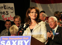 Las encuestas no garantizan a Onbama una victoria holgada sobre ninguno de los potenciales candidatos republicanos.Excepto contra Sarah Palin.
