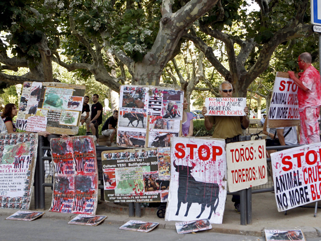 Muestras de alegr&iacute;a entre todos aquellos que quer&iacute;an que se abolieran las corridas de toros en Catalu&ntilde;a