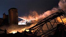Ir al Video&nbsp;No se confirma a&uacute;n el n&uacute;mero de muertos en la explosi&oacute;n de una planta de fertilizantes en Texas