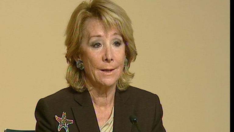 Esperanza Aguirre liberaliza por completo los horarios de comercio en la Comunidad de Madrid