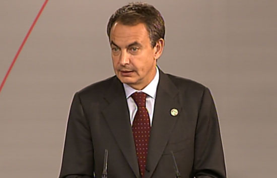 "No se va a cerrar nada en la red, ninguna p&aacute;gina web ni ning&uacute;n blog"