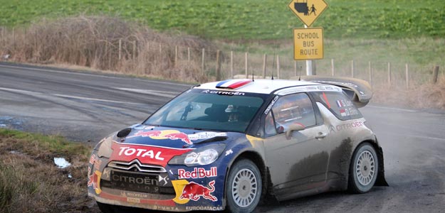 Sebastian Loeb conduce su coche durante uno de los tramos del Rally de Nueva Zelanda