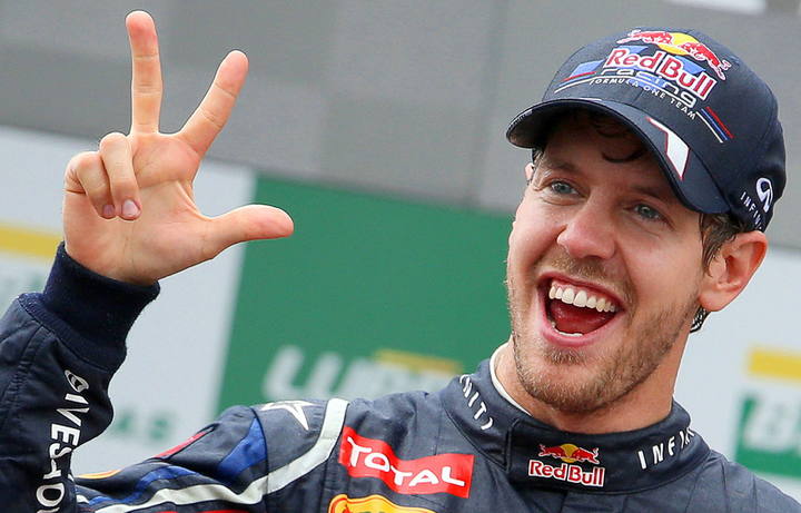 Sebastian Vettel consigue su tercer mundial de F&oacute;rmula 1 en el circuito Interlagos de Brasil el 25 de noviembre de 2012