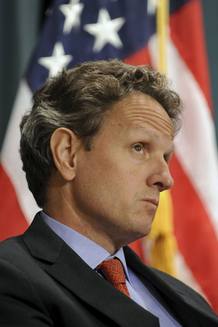 El secretario del Tesoro de EE.UU., Timothy Geithner, en una conferencia de prensa este viernes, en Washington