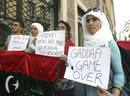 Seguidores de los rebeldes libios se concentran en Mil&aacute;n durante la reuni&oacute;n entre Berlusconi y Mahmoud Jibril
