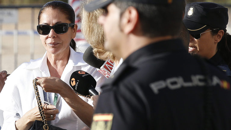 La segunda jornada del juicio a Isabel Pantoja empieza con menos expectaci&oacute;n