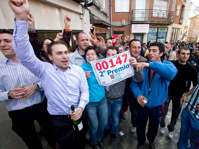 El segundo premio de la Loter&iacute;a de Navidad deja casi sesenta millones en Roa de Duero