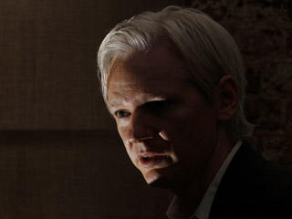 Ver v&iacute;deo  '"Seguro.aes256": el archivo m&aacute;s secreto del fundador de Wikileaks'